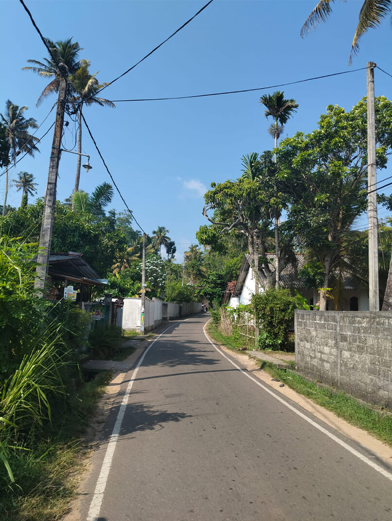 আহাংগামার যাবার রাস্তা