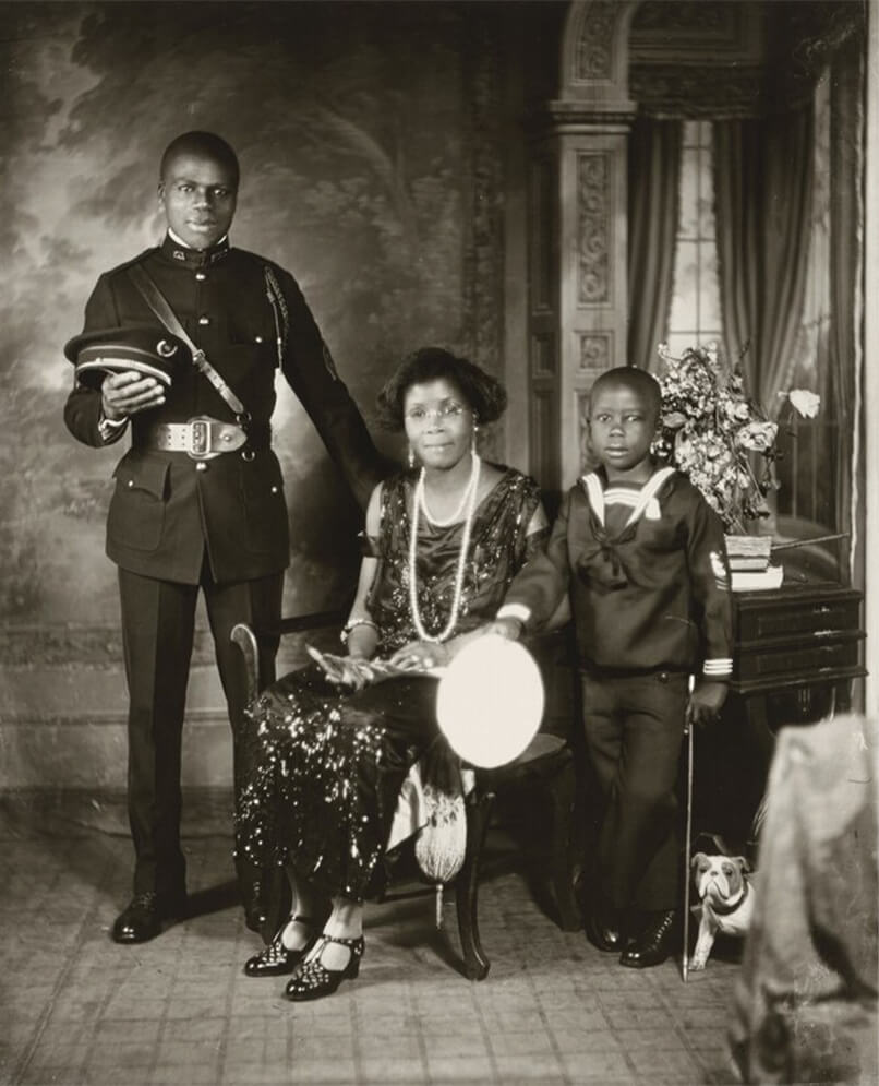 Garveyite Family, Harlem Renaissance