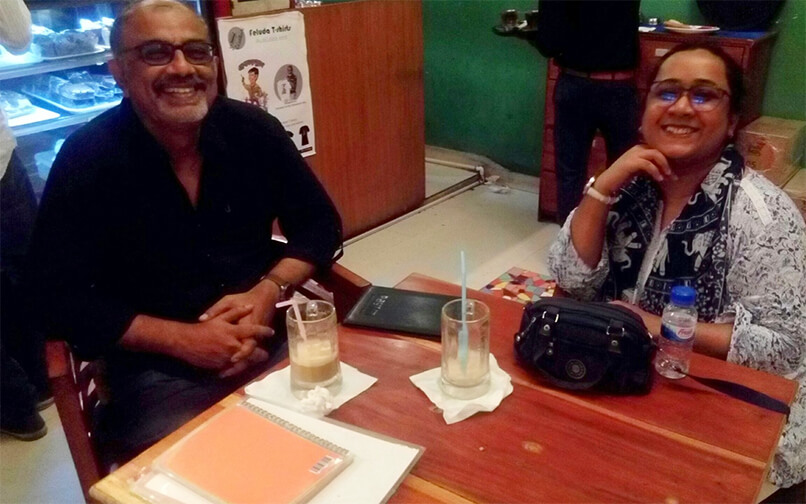 কথাসাহিত্যিক পরিমল ভট্টাচার্যের সঙ্গে সাদিয়া মাহ্‌জাবীন ইমাম